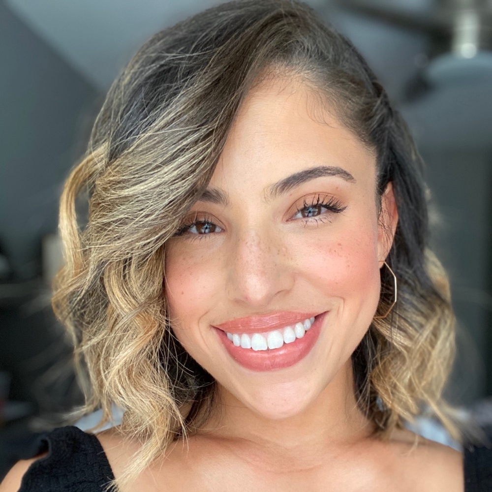 Meet your Posher, Kelly